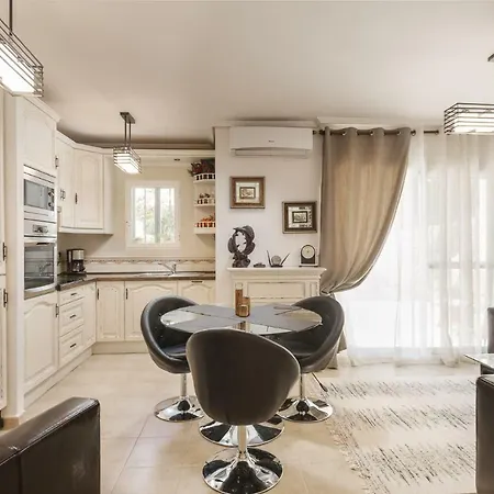 Vakantiehuis House - Healthy, Protected Location! El Campello, Alicante Spain